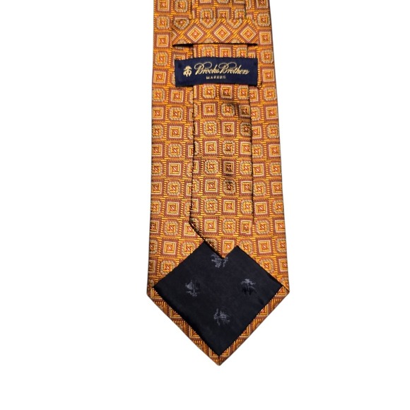 BROOKS BROTHERS Makers Silk Necktie USA Designer Geometric Gold Cooper EUC Tie - Picture 10 of 11